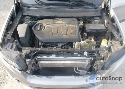 2019 Jeep Cherokee Limited 4X4 from USA, damaged, VIN 1C4PJMDX7KD135580